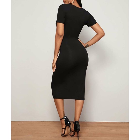 Black Short Sleeve Side Slit Basic Midi Dress - Picture 2 of 5